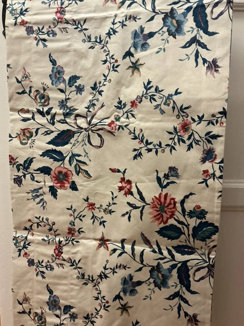 NWOT Waverly Nantucket Stroll Wisteria Floral Valance